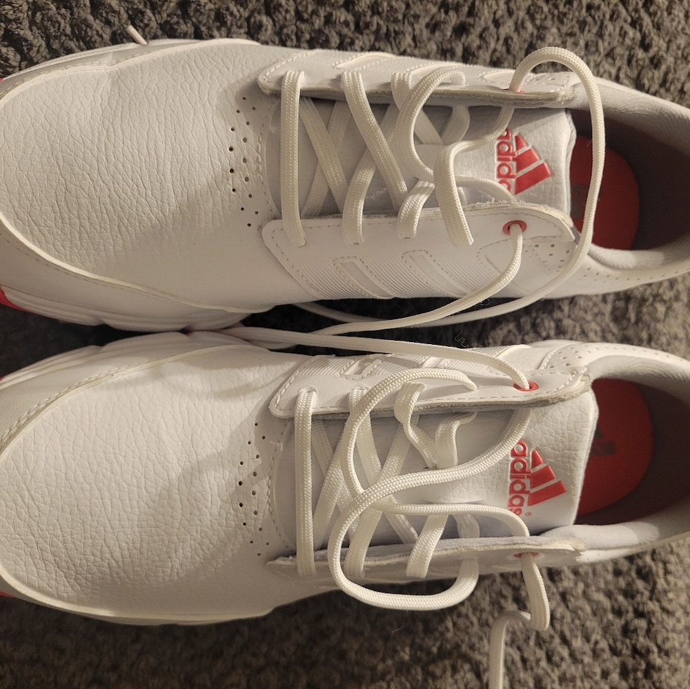Womans Adidas golf shoe size 9 new